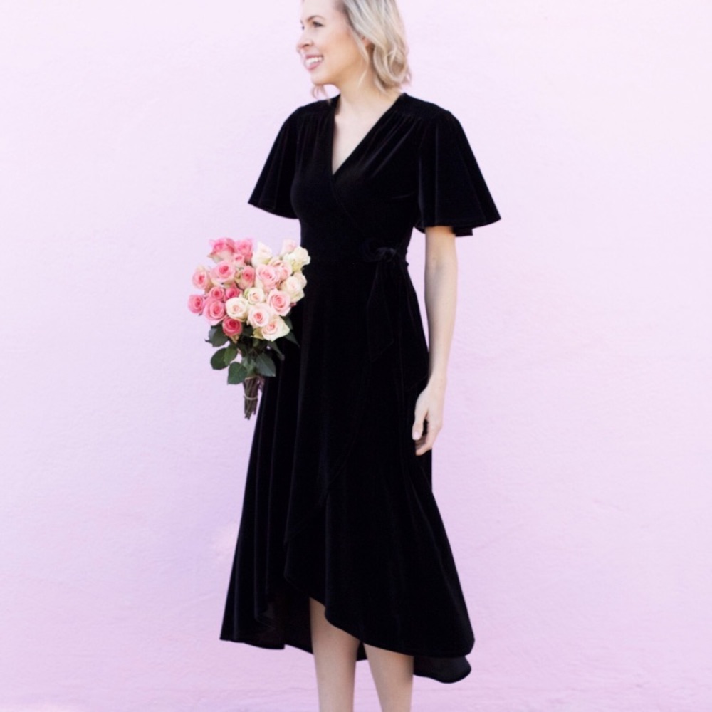 Velvet Wrap Short Sleeve Dress - Black